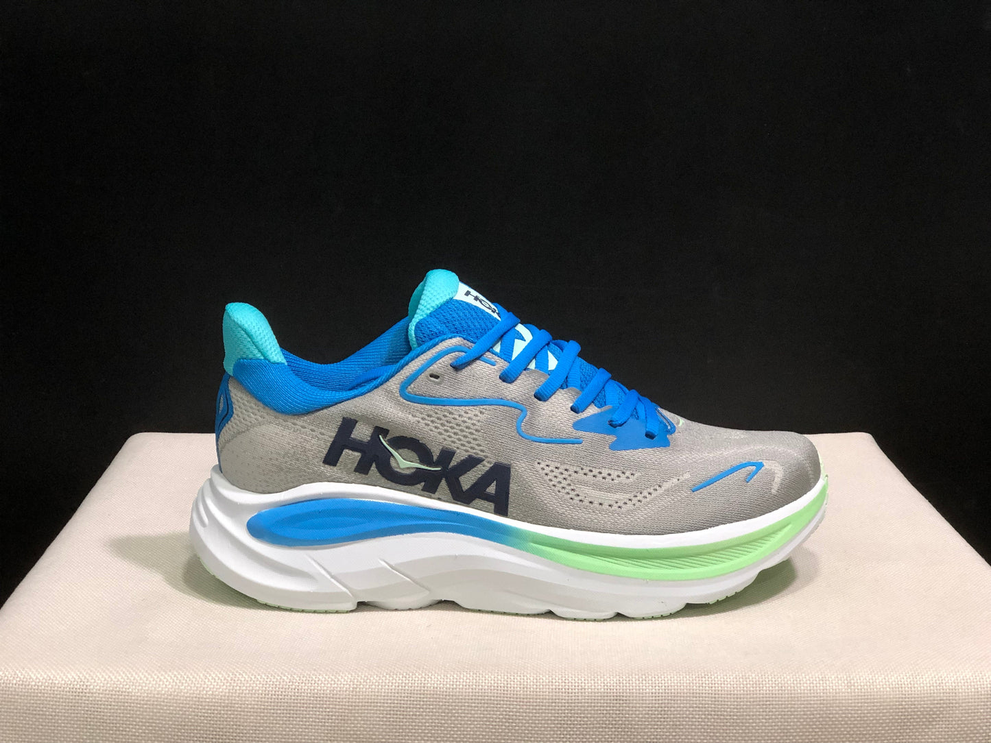 HOKA Clifton 10 Running Shoe