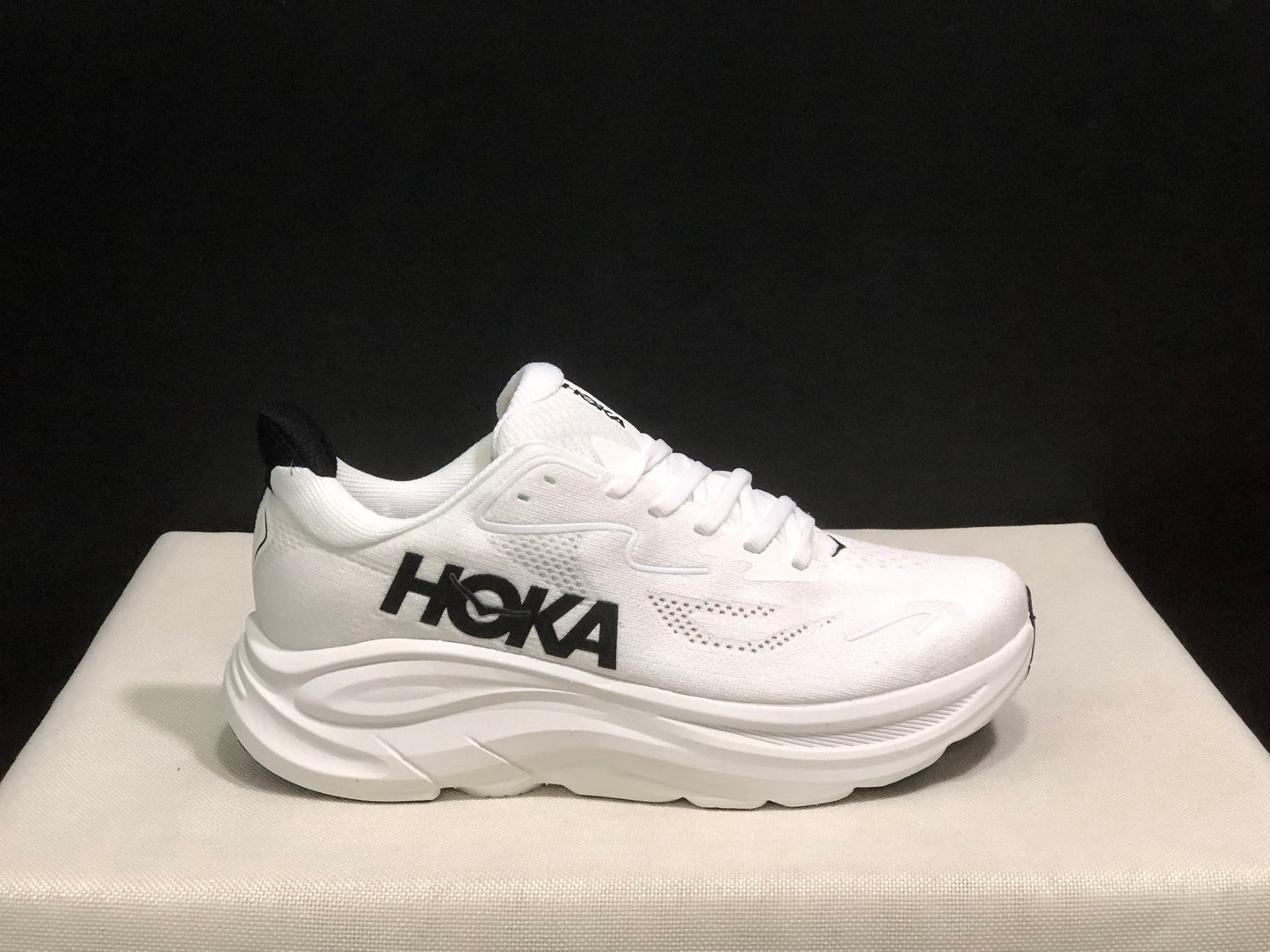 HOKA Clifton 10 Running Shoe
