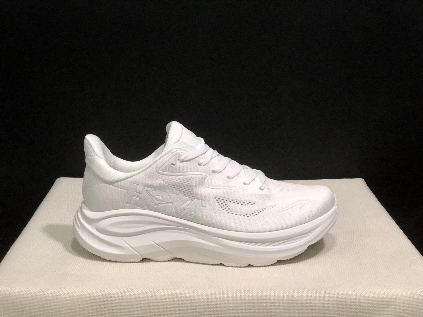 HOKA Clifton 10 Running Shoe