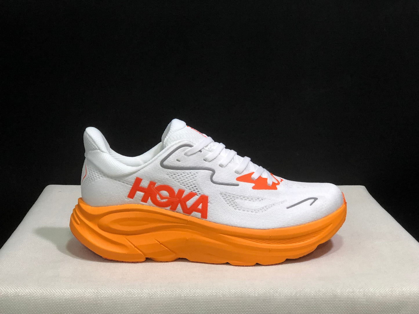 HOKA Clifton 10 Running Shoe